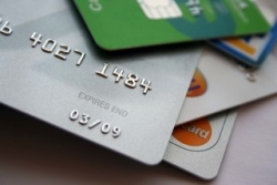 Дебитни и кредитни карти